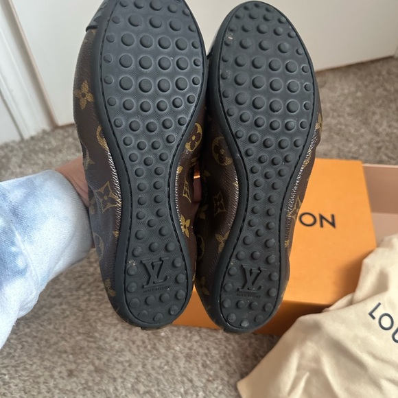 Louis Vuitton flats - Picture 3 of 9